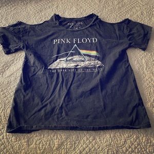 Pink Floyd black tee-shirt